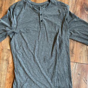 Lululemon Henley